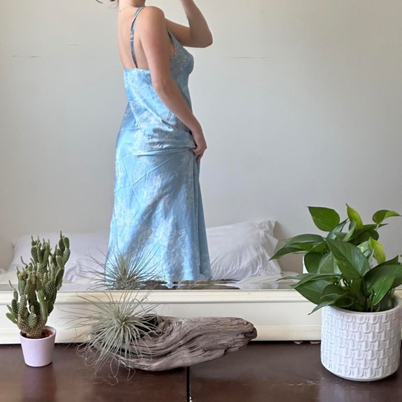 Vintage 90s Baby Blue Flowy Floral Maxi Slip Dress - Picture 4 of 8